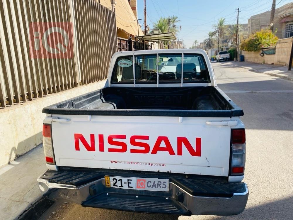 Nissan Pickup